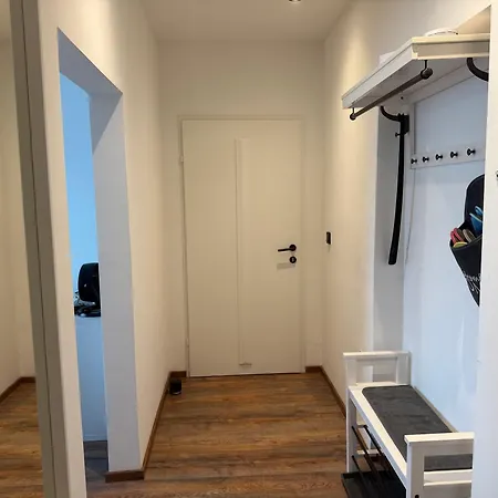 Apartment Haus Motorbrett