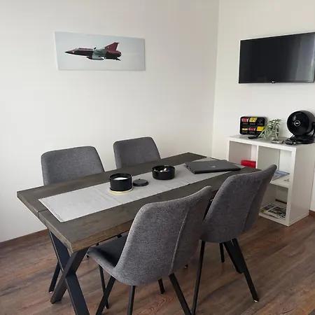 Haus Motorbrett * Фонсдорф